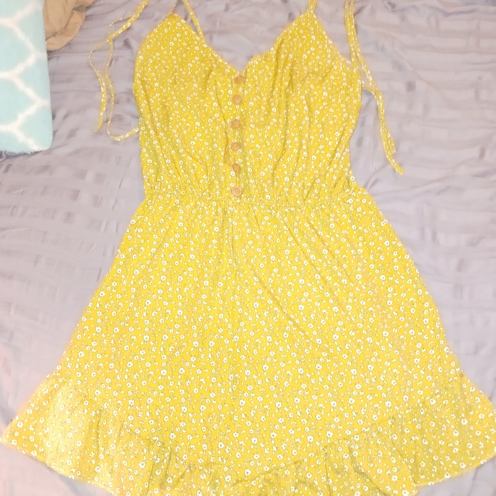 Yellow floral romper size L